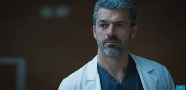 Luca Argentero in un'immagine tratta dal trailer della terza stagione di Doc - Nelle tue mani